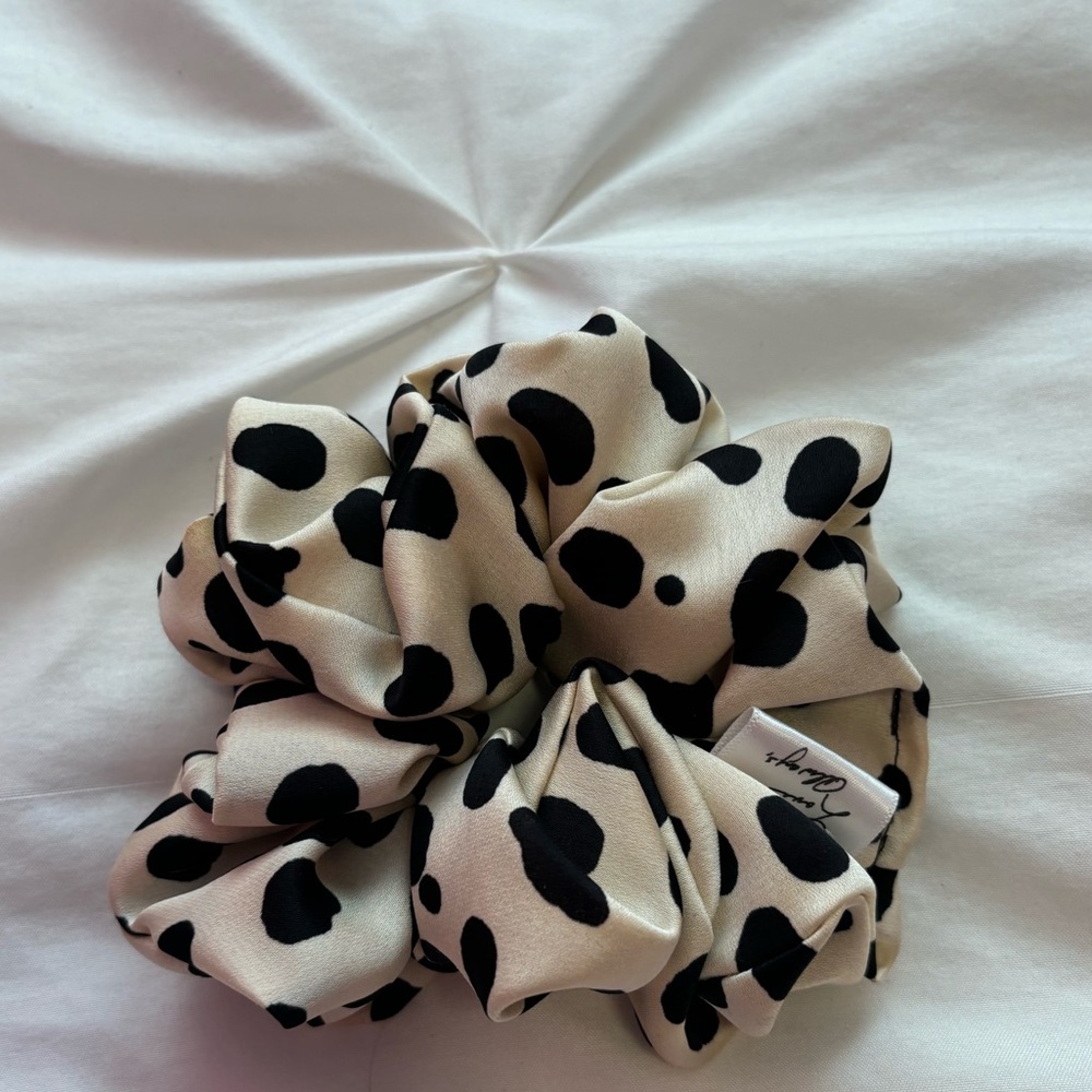 Love Always Polka Dot scrunchie